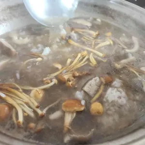 약초와 버섯골 사진