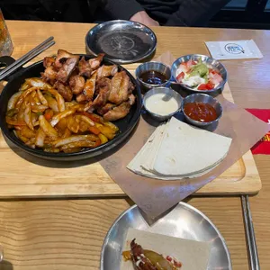 누구나 홀딱 반한닭 사진