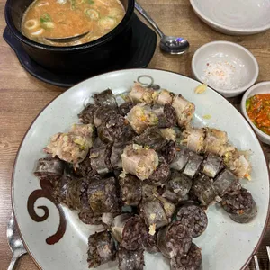 완정 신의주찹쌀순대 사진