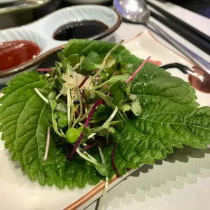 봄날횟집 사진