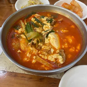 이화수전통육개장 사진