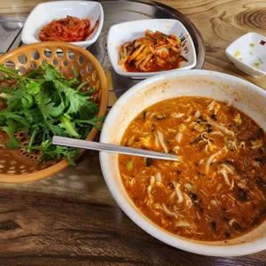 얼큰한대공주칼국수 사진