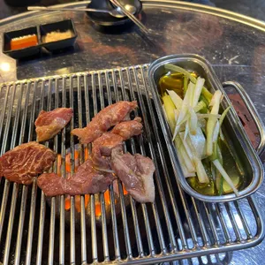 통통돼지부속 사진