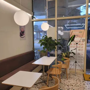 샐러바웃 리뷰 사진