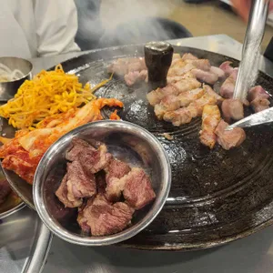 목구멍 사진