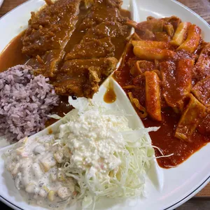 곰돌이돈까스 대표 사진