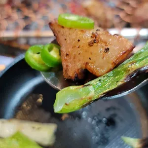 꺼멍도야지 리뷰 사진