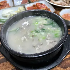 허수아비 병천순대국밥 사진