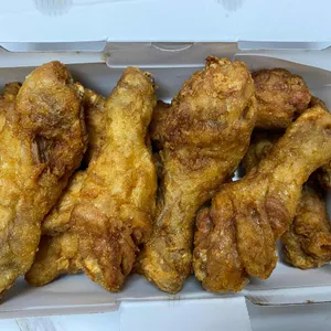 교촌치킨 사진