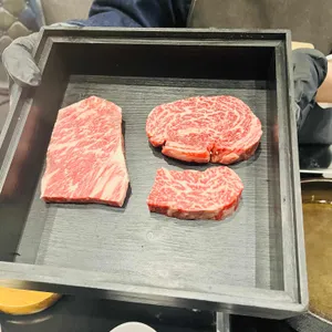 우취:한우와 취하다 사진