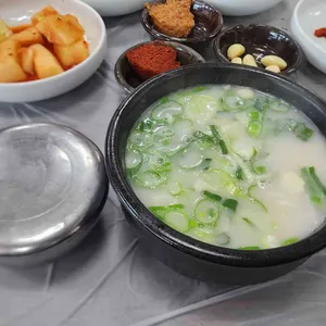 금산곰탕 사진