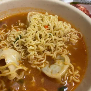 어제는우동오늘은김밥 사진