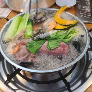 용궁칼국수 사진