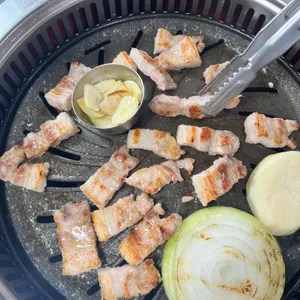 웅가네김치보쌈삼겹살 사진