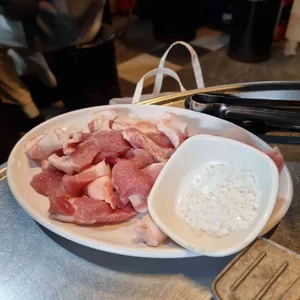 도새기 리뷰 사진