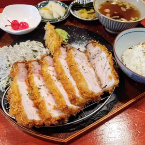 명월카츠 사진