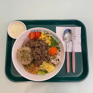 폴인포케 사진