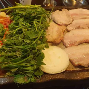 여의도미나리삼겹 사진