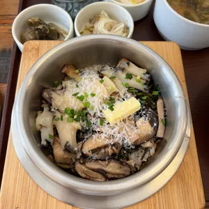 소월솥밥 사진