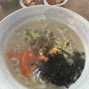 정통국수집 사진