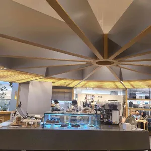 CAFE A.P.C 리뷰 사진