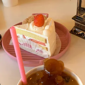 루가밀팩토리 사진