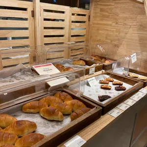 배드파티쉐 대표 사진