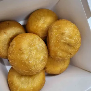 교촌치킨 사진