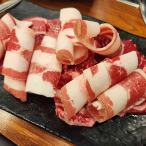 육부자 사진