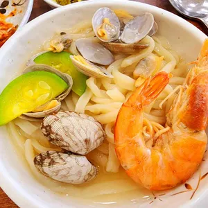 황금칼국수 사진