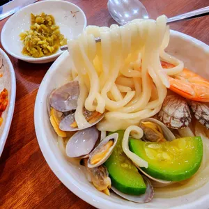 황금칼국수 사진