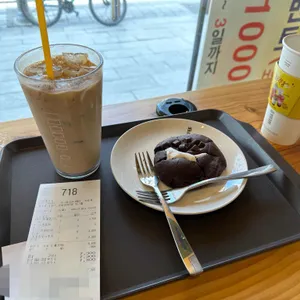 메가커피 사진