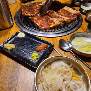 다이닝 갈비 리뷰 사진