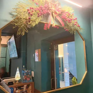 홍경 리뷰 사진