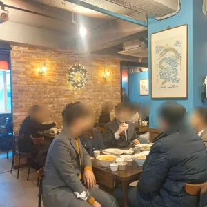 홍경 리뷰 사진