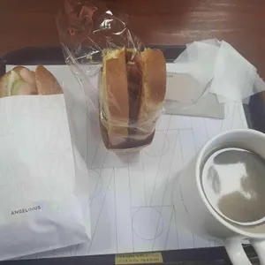 엔젤리너스 사진
