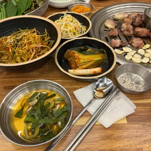 팔월잔칫날 사진