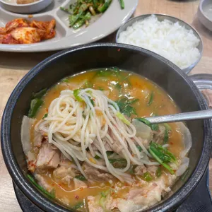 밀양돼지국밥 사진