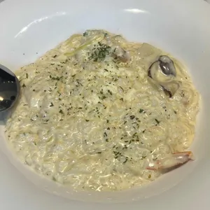 테이블1109 바이루아 사진