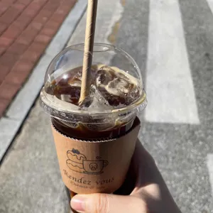 랑데뷰 사진