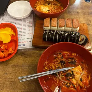 틈새라면 사진