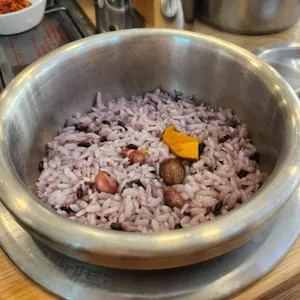 이교수장터국밥 사진