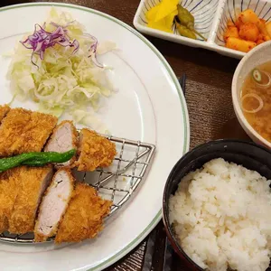 서호돈가스 사진