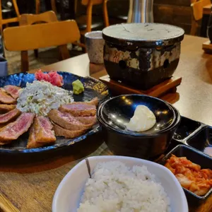 가츠연 리뷰 사진