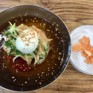 사계절밀면 사진
