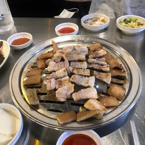 내껍데기돌리도 사진