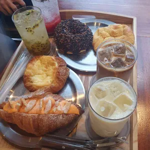 컨스턴트 베이커리카페 리뷰 사진