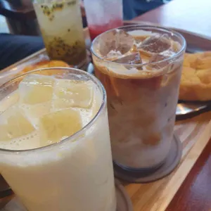 컨스턴트 베이커리카페 리뷰 사진