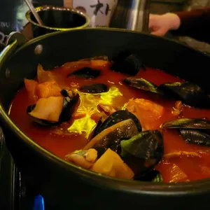 이차 사진