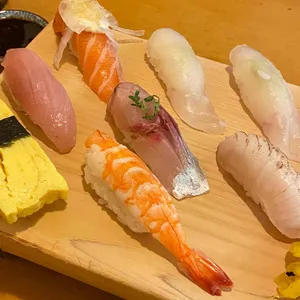 타마시초밥 사진